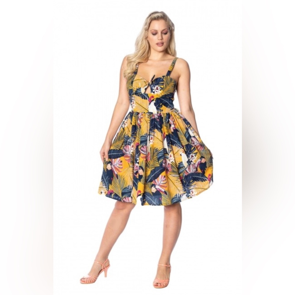 Tropical Paradise Dress by Banned Retro - Picture 2 of 16